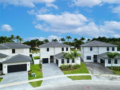 4577 SW 173rd Ave, Miramar, FL 33029 - photo 2