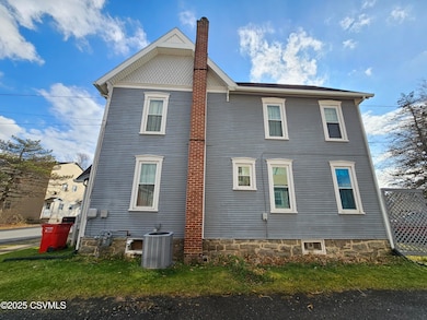 1221 Sherman St, Williamsport, PA 17701 - photo 7