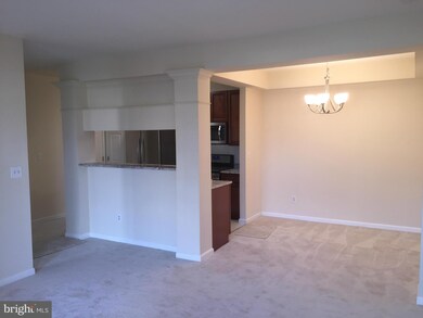 46602 Ellicott Square unit 202, Sterling, VA 20165 - photo 4
