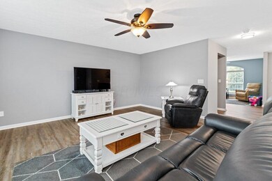 5538 Lanterns Way-6.jpg-SMALL