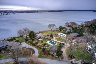 66 Spring St, Saunderstown, RI 02874 - photo 2