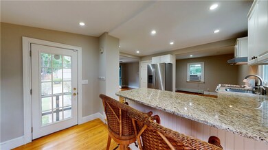 93 Rogers Ave, Barrington, RI 02806 - photo 4