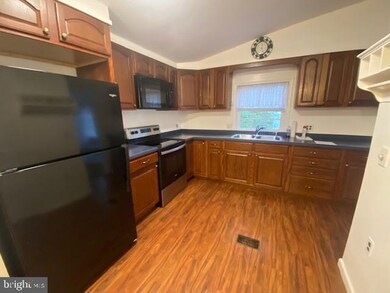 21 Acorn Ln, Boyertown, PA 19512 - photo 6