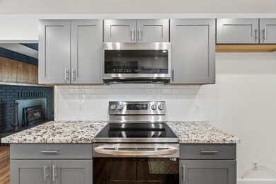 8500 Copper Dr, Redding, CA 96001 - photo 6