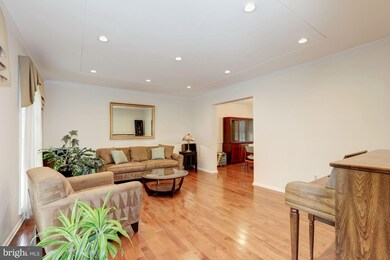 1973 Middlebridge Dr, Silver Spring, MD 20906 - photo 5