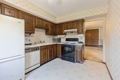 1450 Tanglewood St unit 1B, Flossmoor, IL 60422 - photo 5