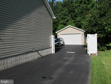 107 Rolando Dr, Colonial Beach, VA 22443 - photo 7