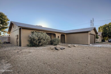 3145 S Orange Cir unit I, Mesa, AZ 85210 - photo 2