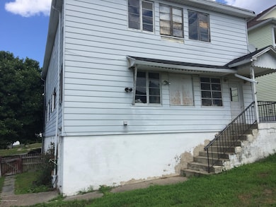 1333 Bryn Mawr St, Scranton, PA 18504 - photo 2