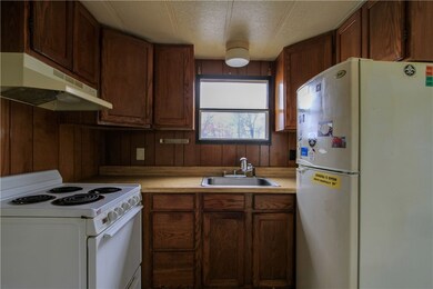 804 Forest Park, Middletown, RI 02842 - photo 6