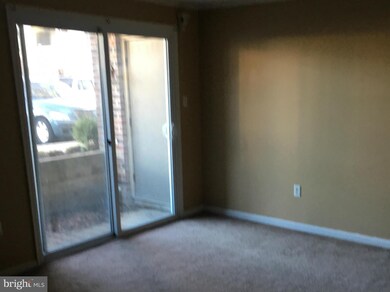 802 Stratford Way unit A, Frederick, MD 21701 - photo 2