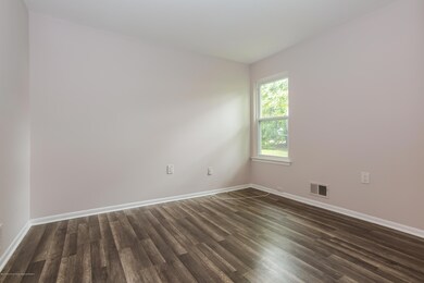 203 Forsythia Ln, Englishtown, NJ 07726 - photo 5