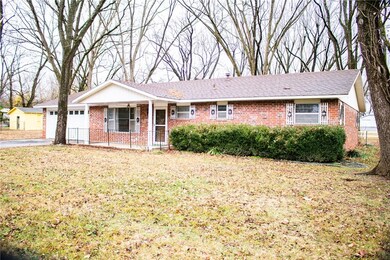 201 S Border St, Prairie Grove, AR 72753 - photo 2