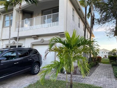 3260 Laurel Ridge Cir, Riviera Beach, FL 33404 - photo 2