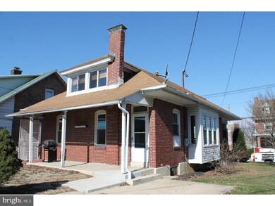 826 E Bellevue Ave, Reading, PA 19605 - photo 3