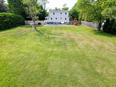 36 Redfield Rd, Wakefield, MA 01880 - photo 5