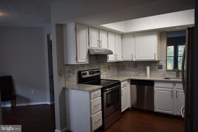 12420 Port Haven Dr, Germantown, MD 20874 - photo 6