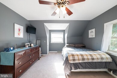 310 Woodlyn Cir, Woodlyn, PA 19094 - photo 3