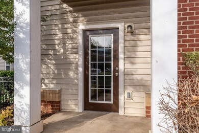 11321 Aristotle Dr unit 3-101, Fairfax, VA 22030 - photo 3