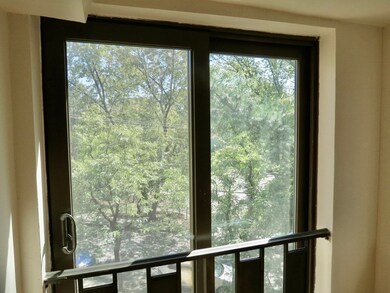 44 Concord Ave unit 303, Cambridge, MA 02138 - photo 7