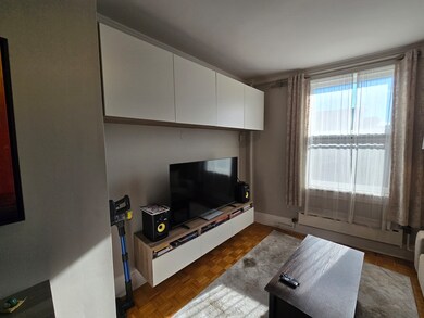 21 Beacon St unit 10C, Boston, MA 02108 - photo 3