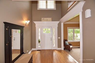 1035 Hodge Ln, Batavia, IL 60510 - photo 3