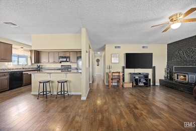 28200 Stallion Springs Dr, Tehachapi, CA 93561 - photo 5