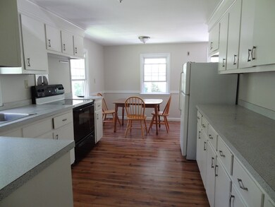 94 Davis St, Northborough, MA 01532 - photo 2