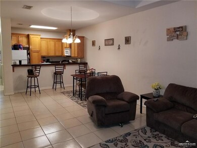 3036 Scottland Dr unit 2, Edinburg, TX 78539 - photo 3