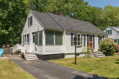 481 Colonial Dr, Portsmouth, NH 03801 - photo 3