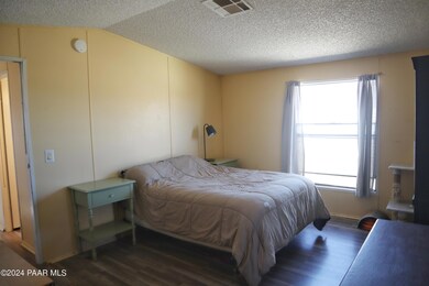 400 W Baja Rd, Paulden, AZ 86334 - photo 7