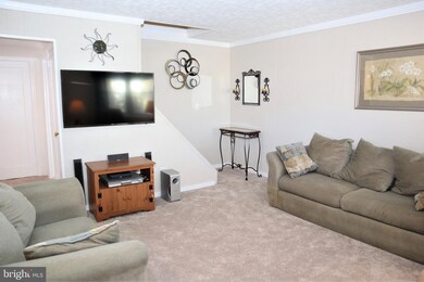 110 Rutledge Ave, Ewing, NJ 08618 - photo 2