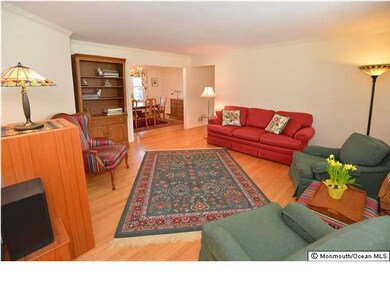 64 Laurel Dr, Little Silver, NJ 07739 - photo 3