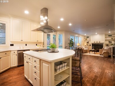 2242 Tannler Dr, West Linn, OR 97068 - photo 4