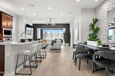 10_10476_W_Harmony_Ln__10