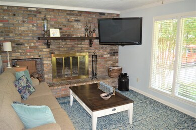 212 Westview Cir, McComb, MS 39648 - photo 4