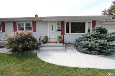 4833 Stadler Rd, Monroe, MI 48162 - photo 3