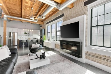 43 Charlton St unit B-509, Everett, MA 02149 - photo 3