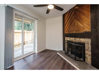 401 Linn Ave, Oregon City, OR 97045 - photo 3