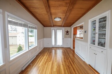 79 Lenz St, Manchester, NH 03102 - photo 5