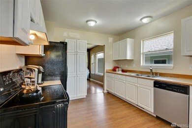 2512 Leonard Dr, Everett, WA 98201 - photo 6