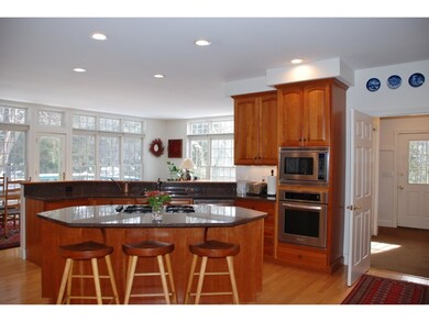 207 Spinnaker Ln, Shelburne, VT 05482 - photo 5