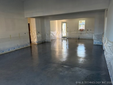 3618 W Evergreen St, Skiatook, OK 74070 - photo 4