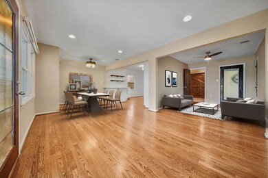 4826 Viking Dr, Houston, TX 77092 - photo 5