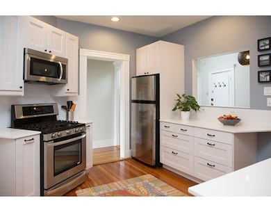 19 Grovenor Rd unit 2, Jamaica Plain, MA 02130 - photo 4