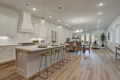 814 E 24th St, Houston, TX 77009 - photo 5