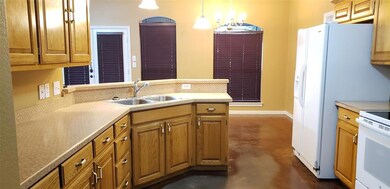 404 E Oakdale St, Keene, TX 76059 - photo 7