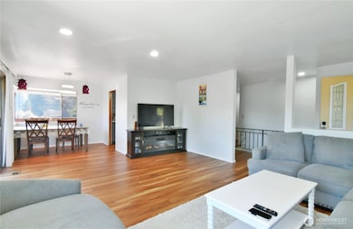 1824 74th St SE, Everett, WA 98203 - photo 6