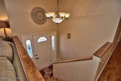 112 Northpoint Dr, Olyphant, PA 18447 - photo 4