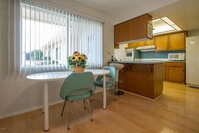 Bolivar- Eat-in Kitchen 8912 - Copy